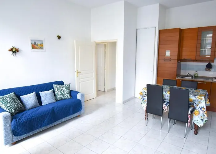 Les Jardins - Hyper Centre -parking Prive - * Menton