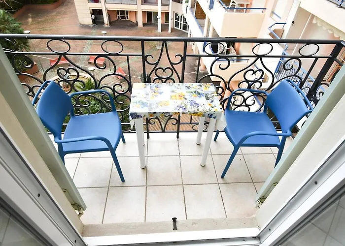 Les Jardins Hyper Centre -parking Privé - Appartamento